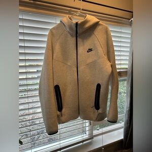 Mens Nike Tech Hoodie Light Gray Never Worn